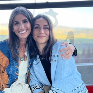 Meet your Posher, Charlotte